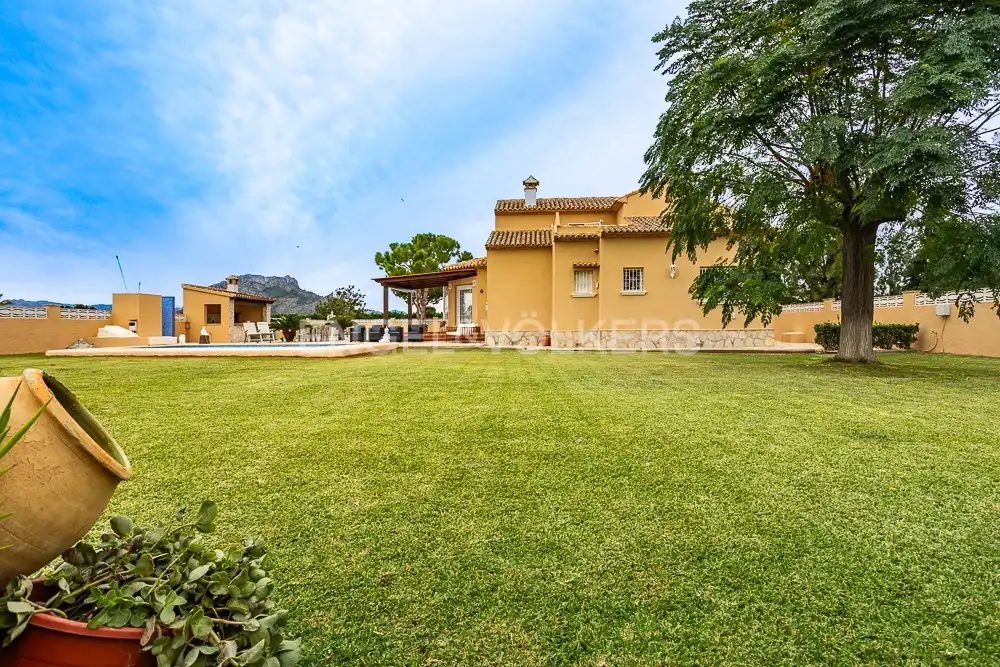 Exterior view of Country homes for rent in Dénia  with Air Conditioner, Heating and Private garden