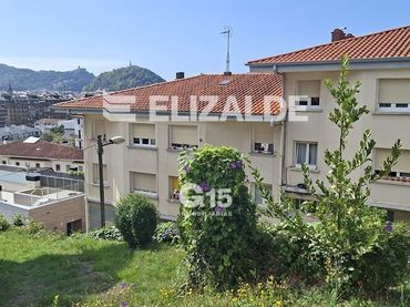 Pis amb balcó en venda a Ategorrieta - Ulia