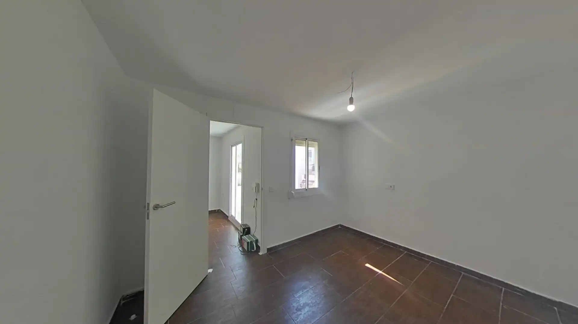 Piso en venta en L'Hospitalet de Llobregat con Balcón