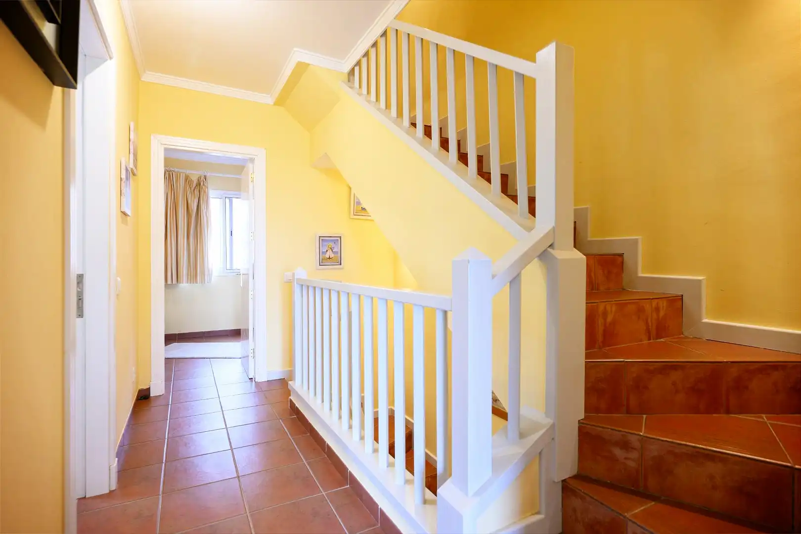Einfamilien-Reihenhaus zur Miete in San Bartolomé de Tirajana mit Klimaanlage, Privatgarten und Terrasse
