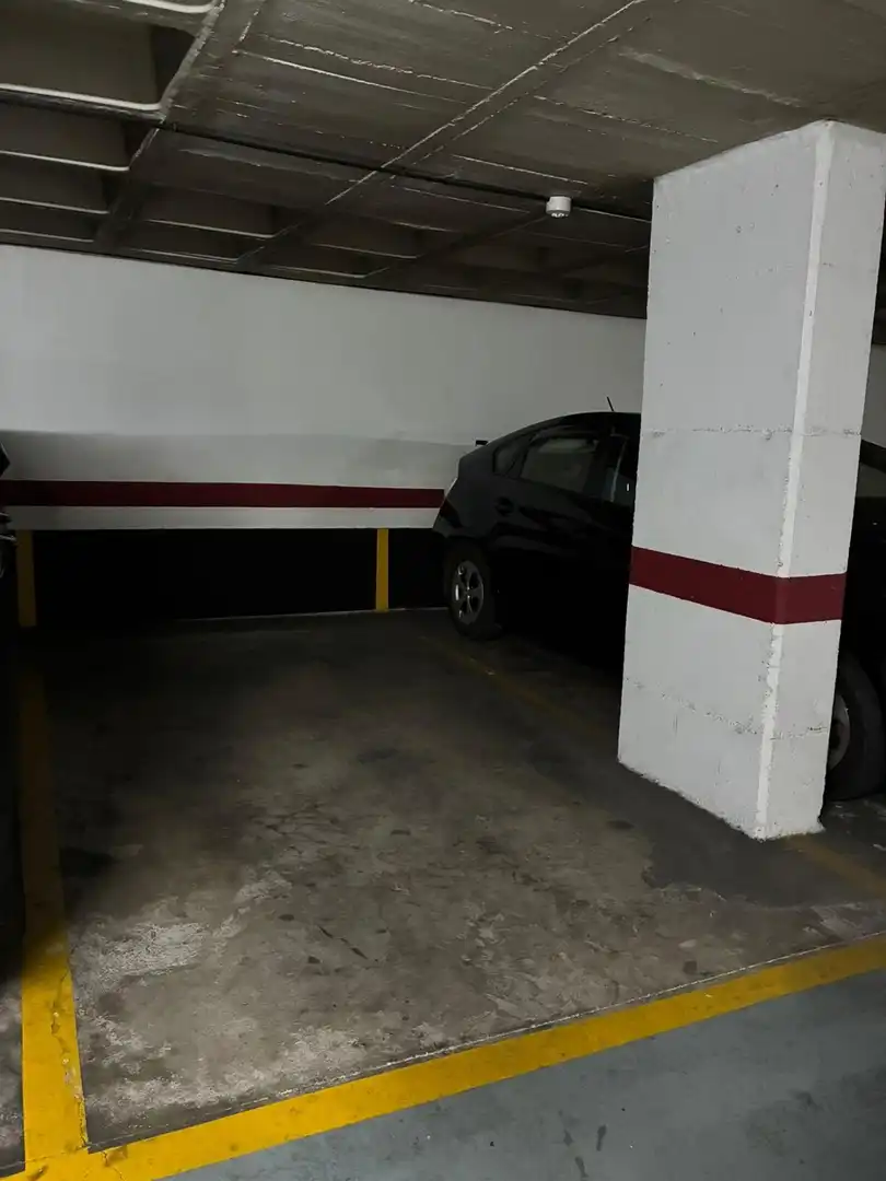 Garaje en venta en Llefià