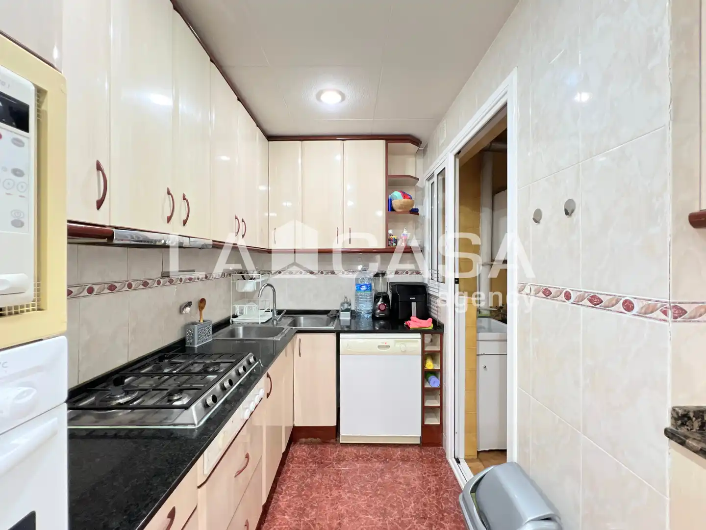 Küche von Wohnung zum Verkauf in Badalona mit Heizung und Balkon