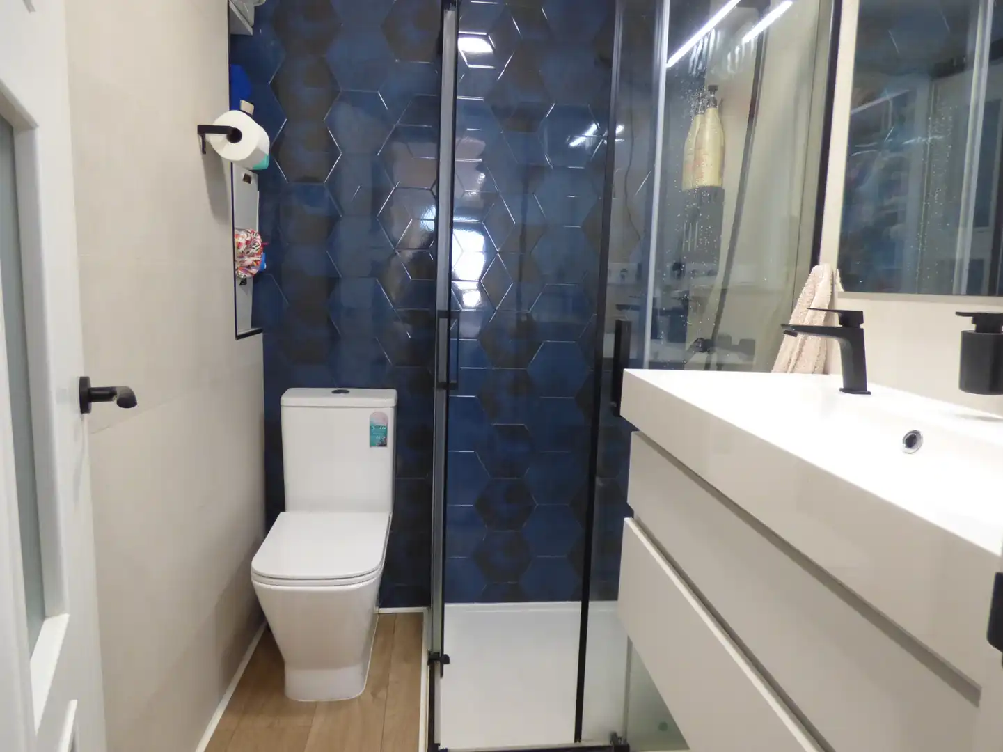 Badezimmer von Wohnung zum Verkauf in Cádiz