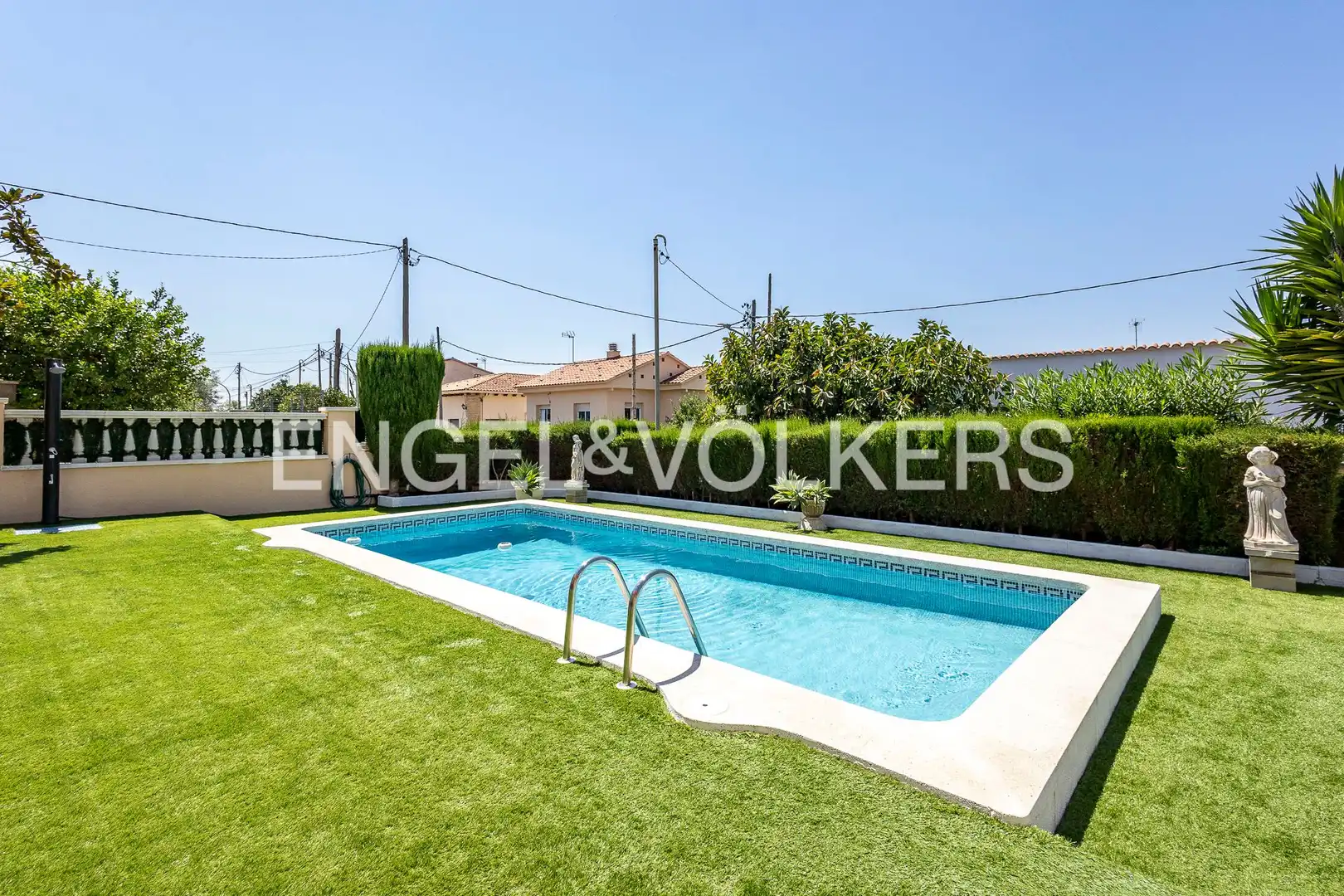 Piscina de Casa o chalet de alquiler en Viladecans con Aire acondicionado, Calefacción y Jardín privado