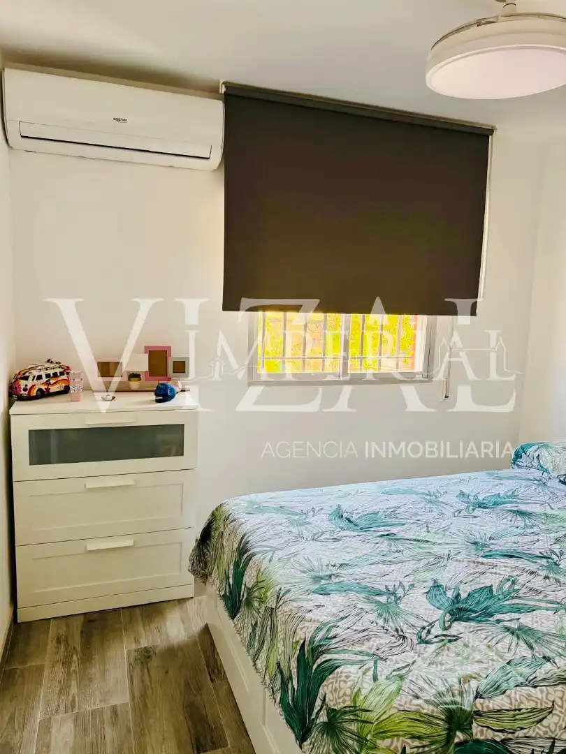 Dormitori de Casa o xalet en venda en Hormigos amb Aire condicionat, Calefacció i Jardí privat