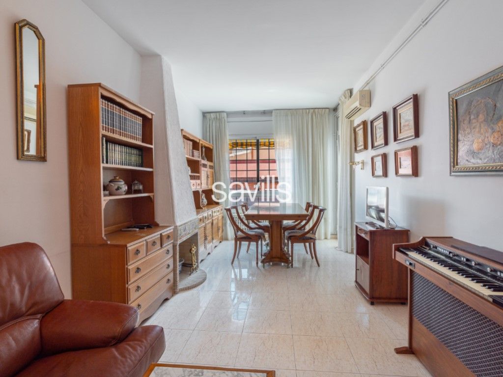 Sala d'estar de Apartament en venda en  Barcelona Capital amb Aire condicionat i Balcó