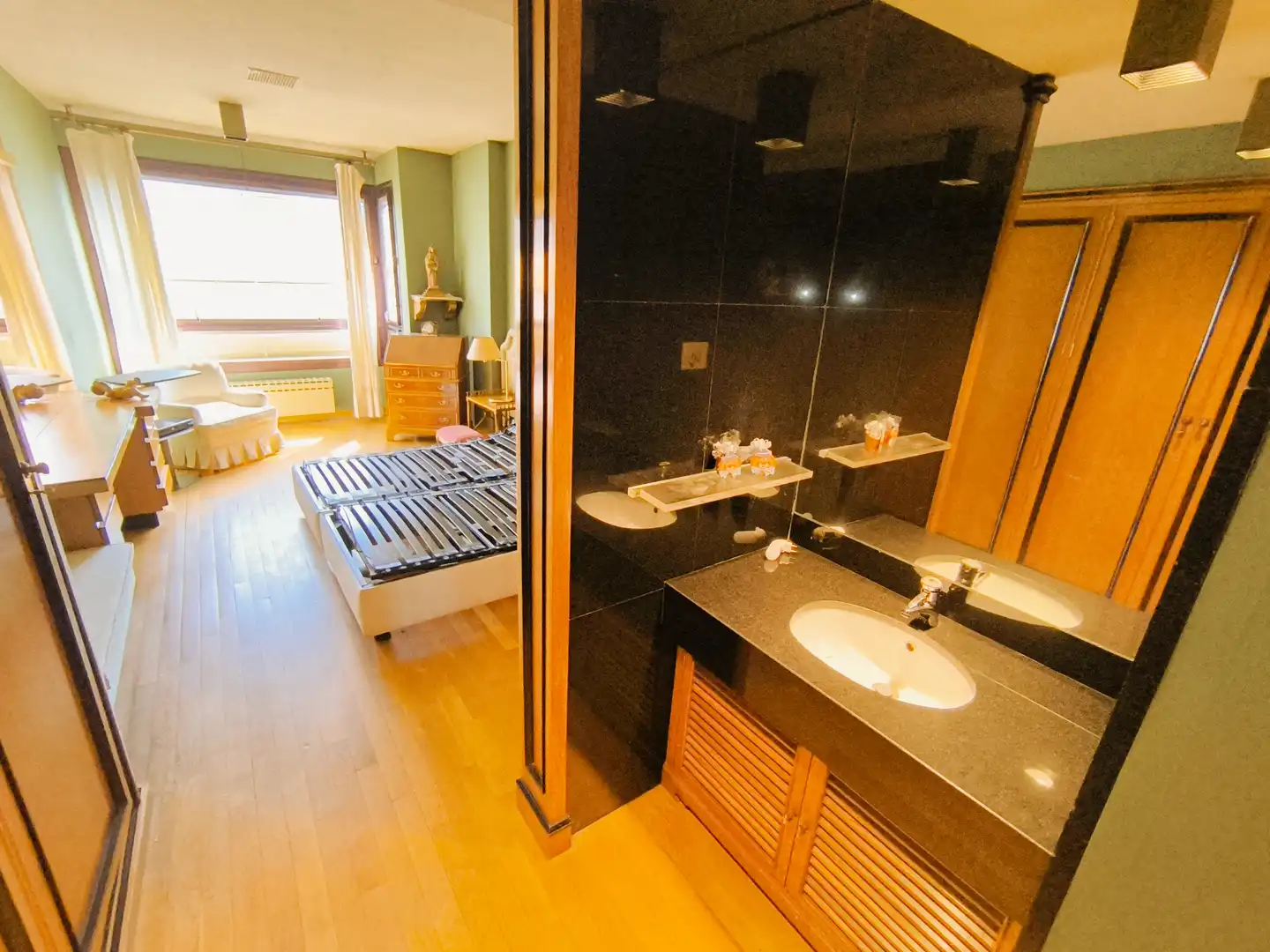 Schlafzimmer von Wohnung zum Verkauf in Palencia mit Klimaanlage, Heizung und Parkett