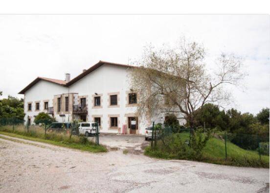 Casa adosada en Venta en De Cristobal Balenciaga en Igeldo