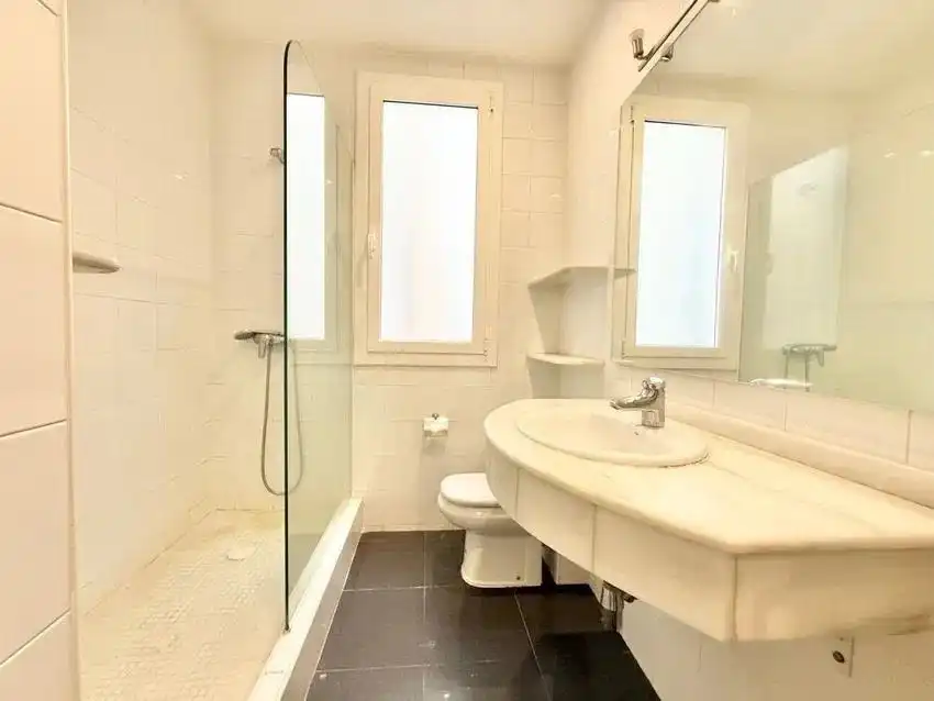 Appartamento con terrazza in vendita a Calle MUNTANER, imagen 15