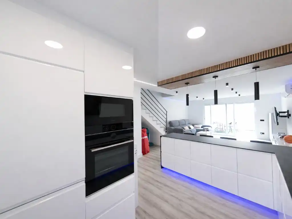 Casa o chalet en venta en Avenida Vilanova I Geltru, Can Nicolau - Les Sorres - Valparaiso