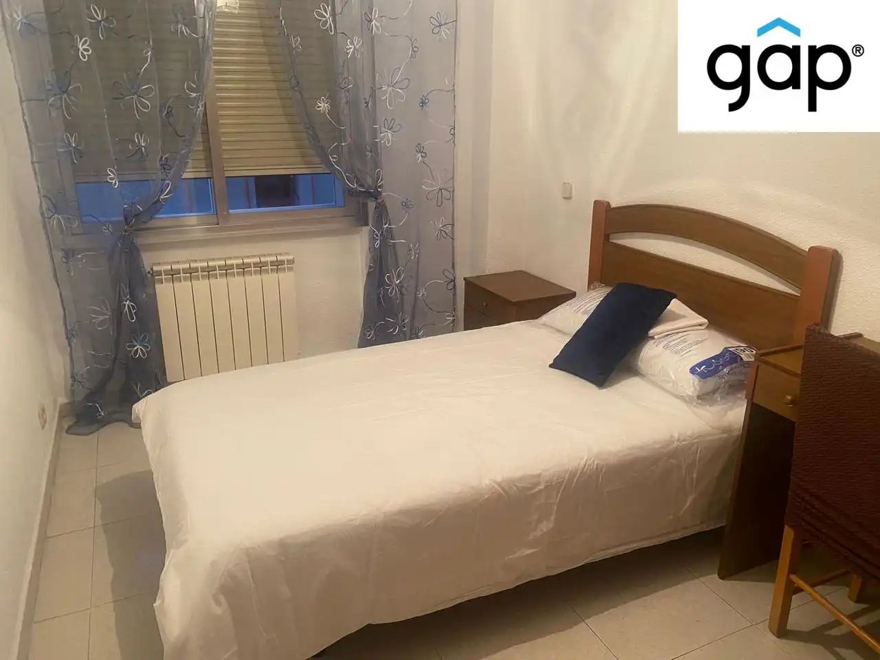 Schlafzimmer von Wohnung zur Miete in Cuenca mit Heizung, Terrasse und Möbliert