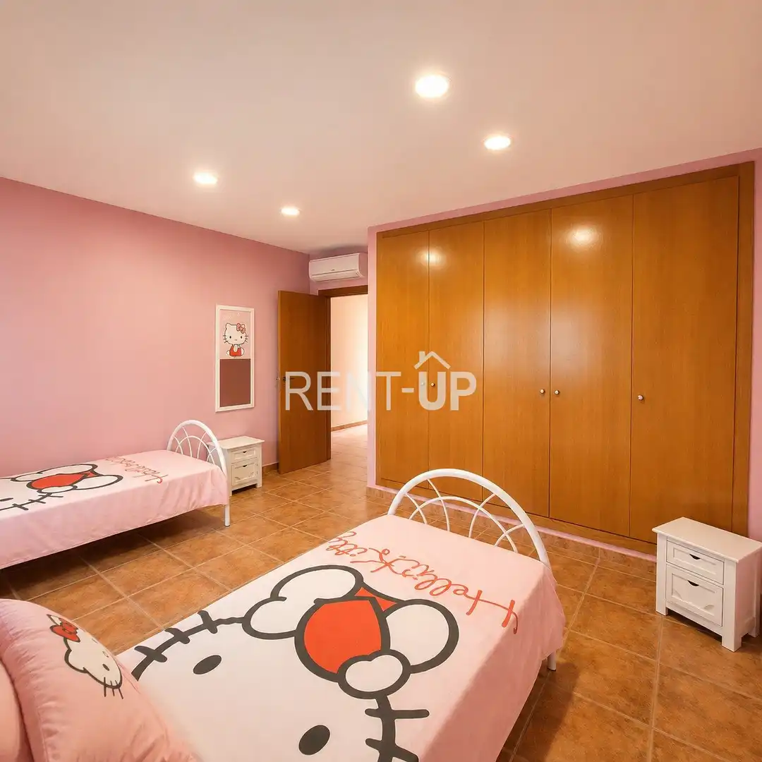 Habitación de Casa adosada en venta en Novelé  / Novetlè con Aire acondicionado, Terraza y Trastero