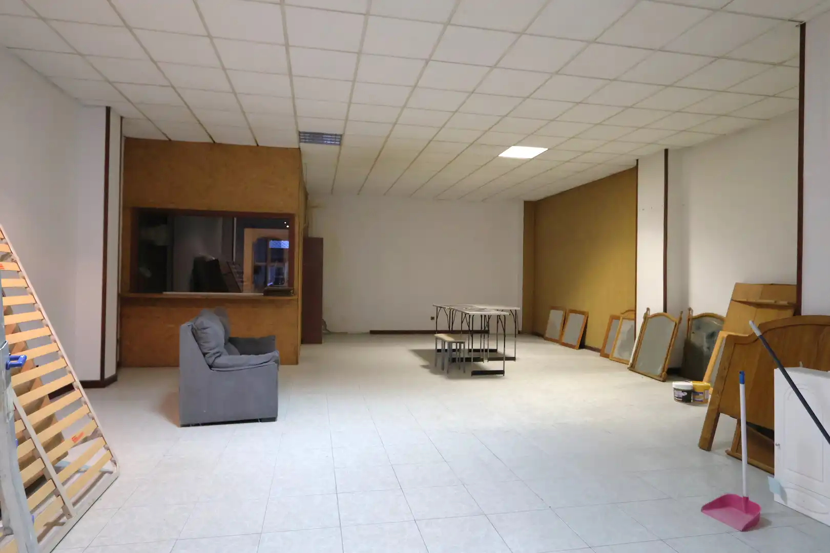 Local comercial en venda a Carballo, imagen 4