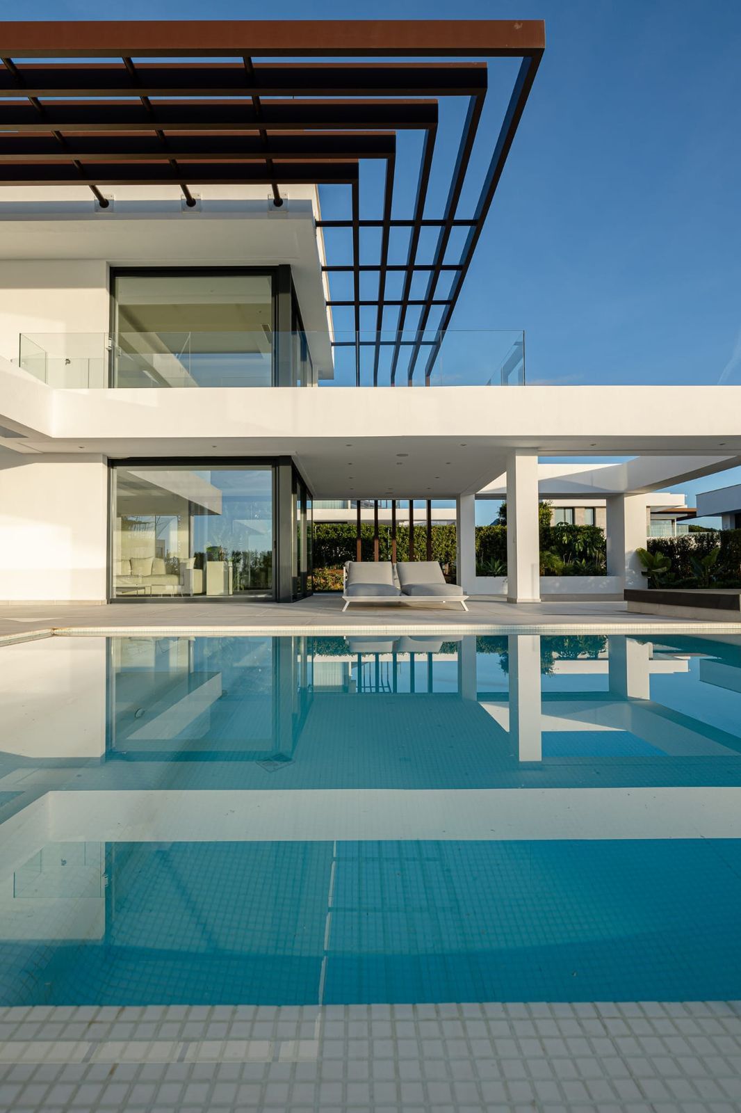Swimming pool of House or chalet for rent to own in Estepona  with Air Conditioner, Heating and Private garden