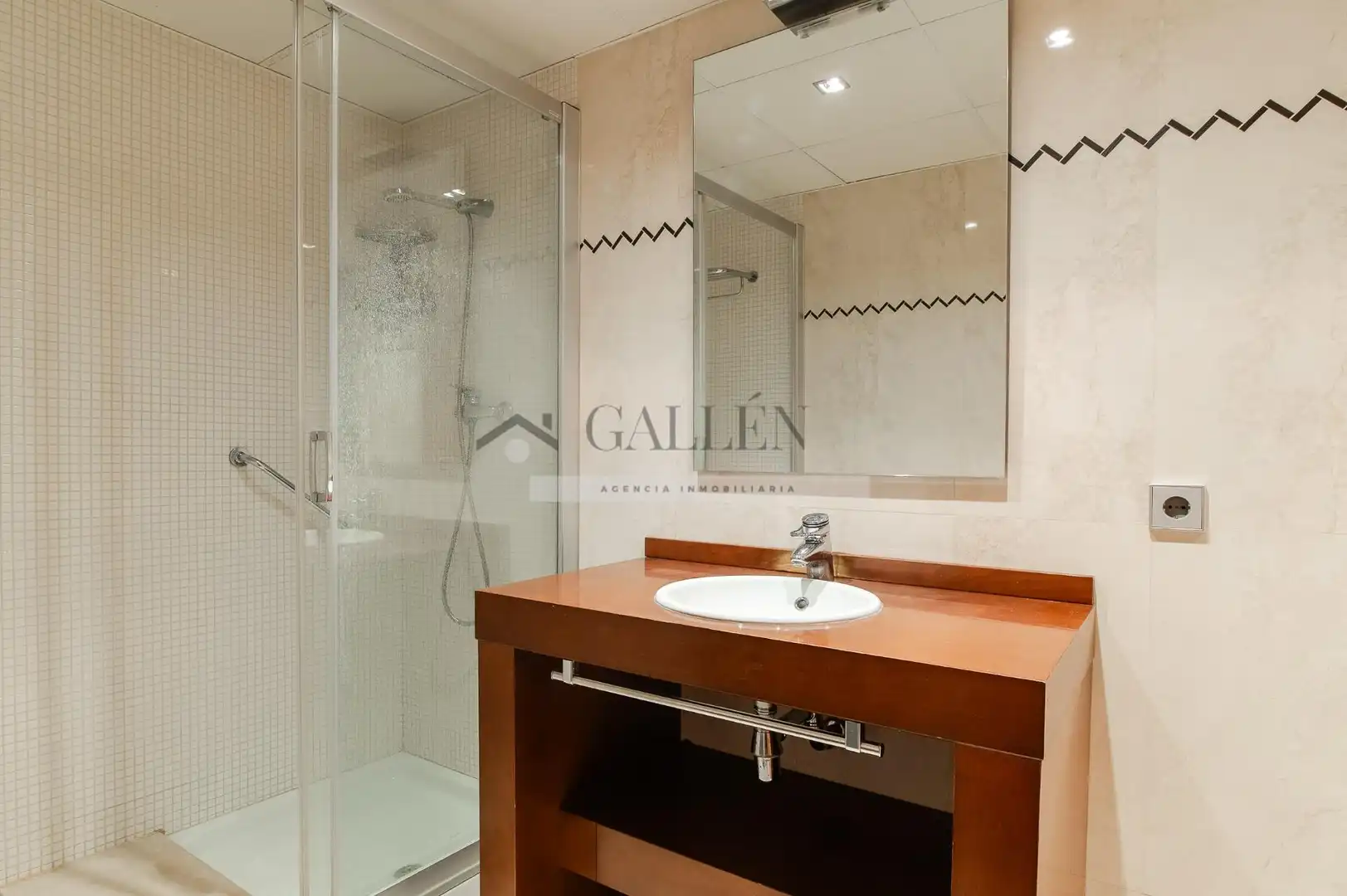 Bathroom of Attic for sale in Castellón de la Plana / Castelló de la Plana  with Air Conditioner, Heating and Terrace