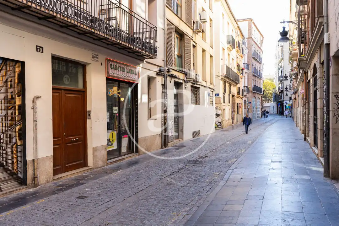 Exterior view of Flat for rent in Valencia  with Air Conditioner, Heating and Furnished