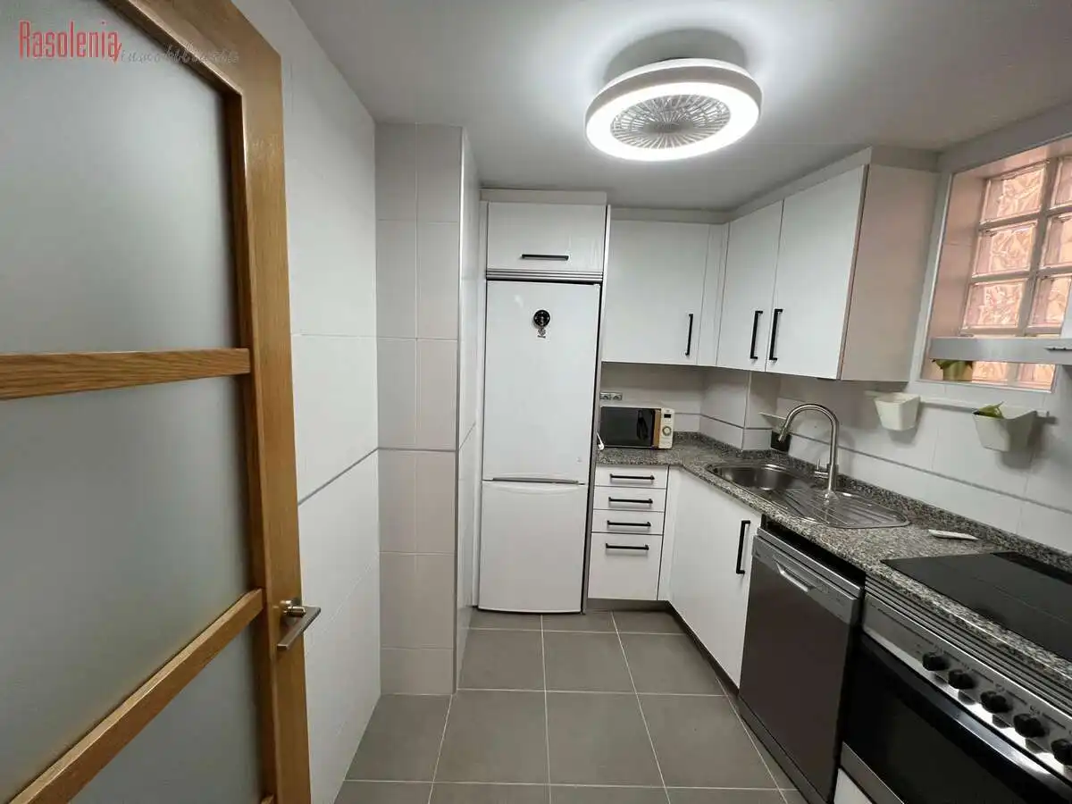 Cocina de Dúplex en venta en A Coruña Capital  con Calefacción