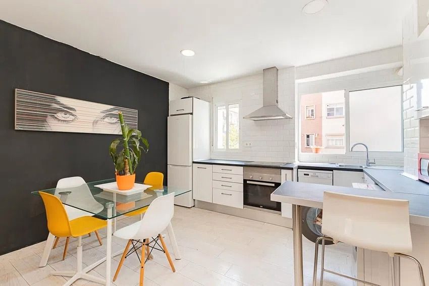 Cocina de Piso en venta en  Valencia Capital con Balcón