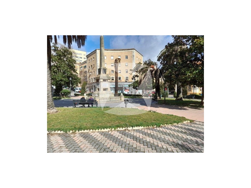 Flat to rent in N/A, Casco Antiguo