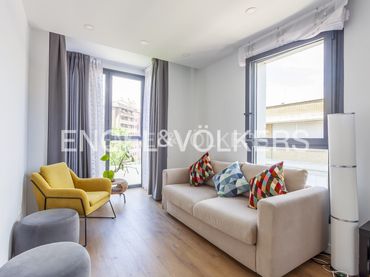 Piso con ascensor en venta en Tetuán