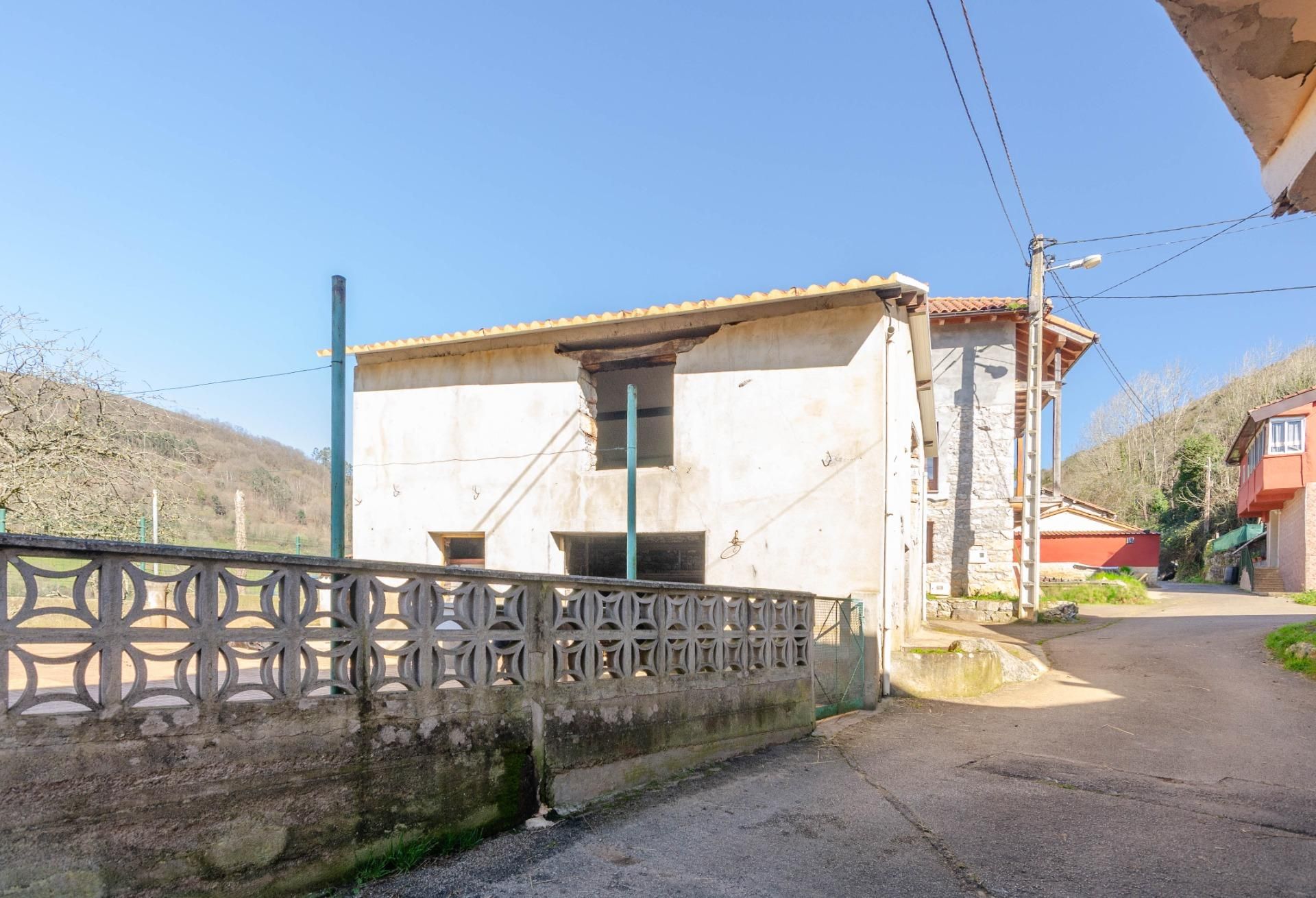 Vista exterior de Finca rústica en venta en Oviedo  con Calefacción, Terraza y Trastero