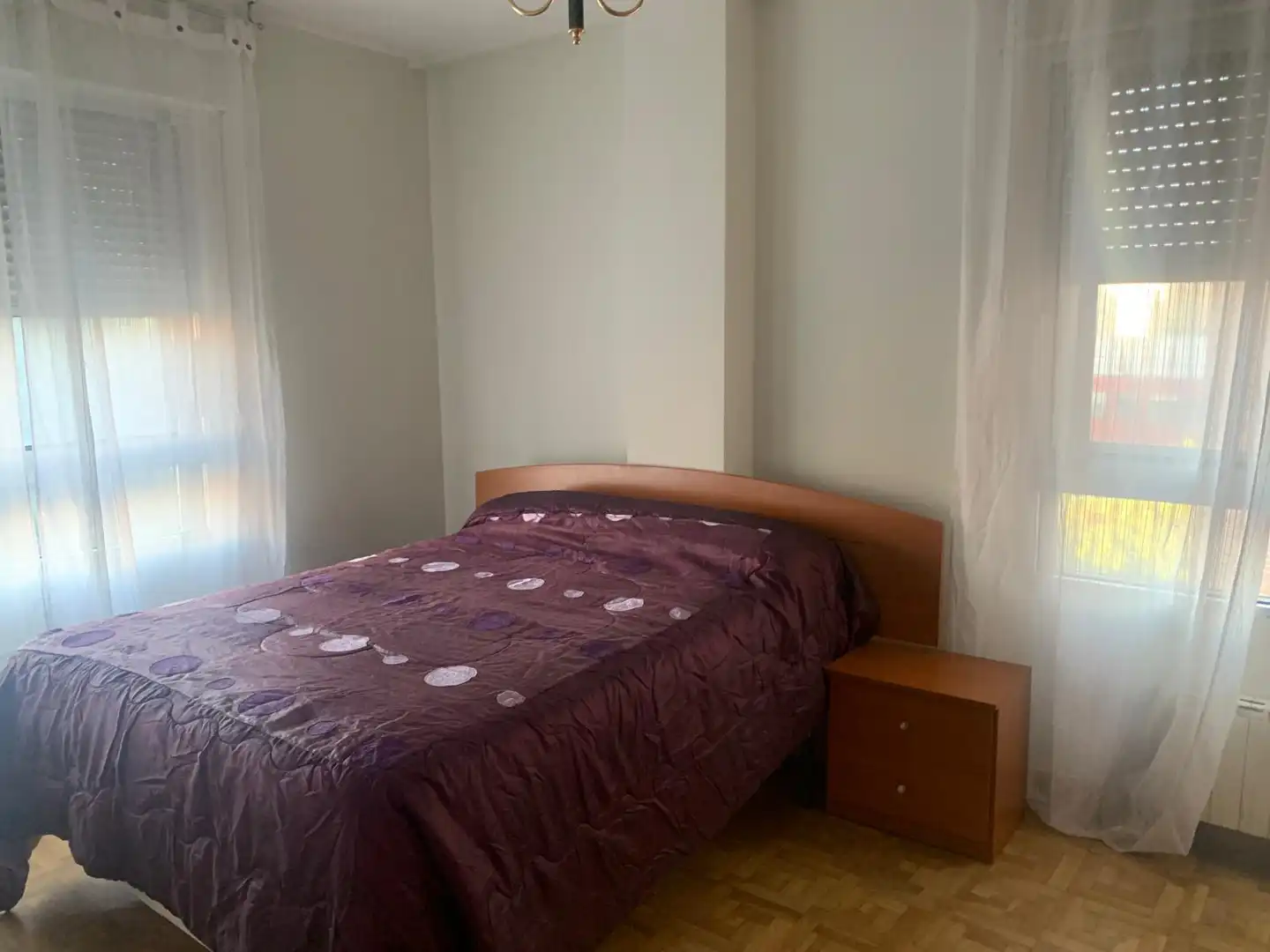 Dormitori de Pis en venda en Valladolid amb Calefacció, Parquet i Terrassa