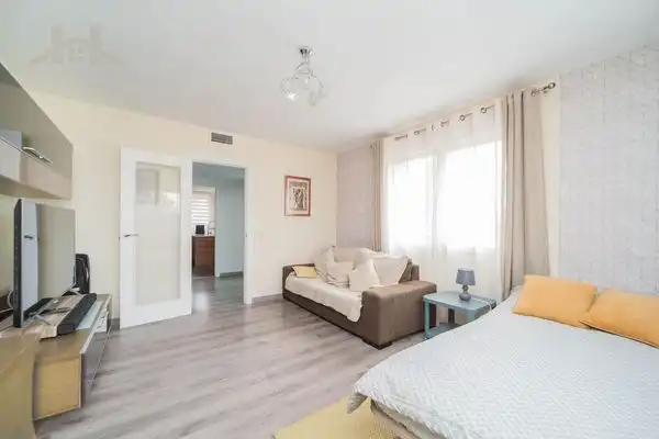 Villa avec piscine à vendre à Calle de las Ciencias 16, imagen 3