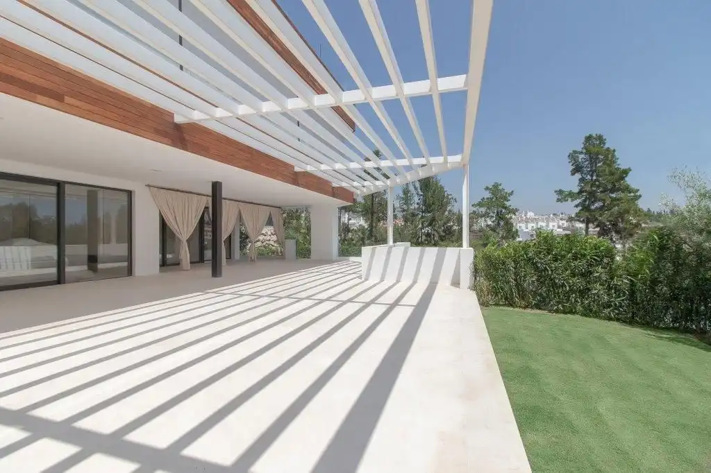 Terraza de Casa o chalet en venta en Marbella con Jardín privado, Terraza y Piscina