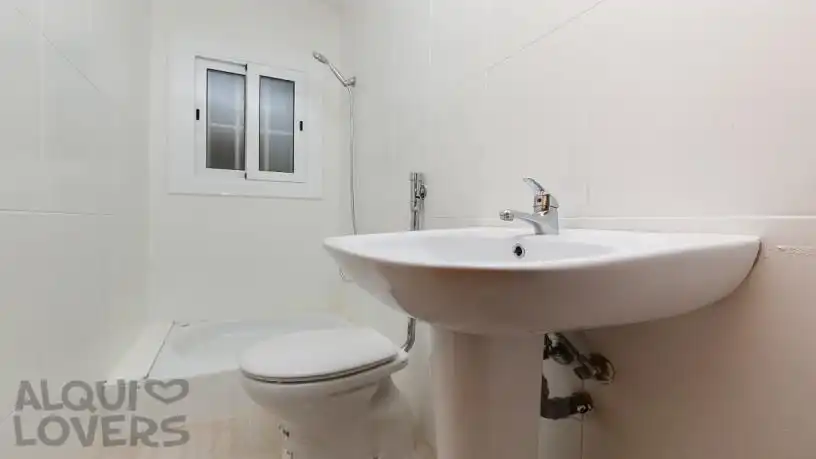 Baño de Piso en venta en Gavà