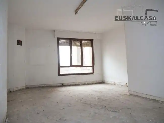 Bedroom of Flat for sale in Basurtu - Zorrotza