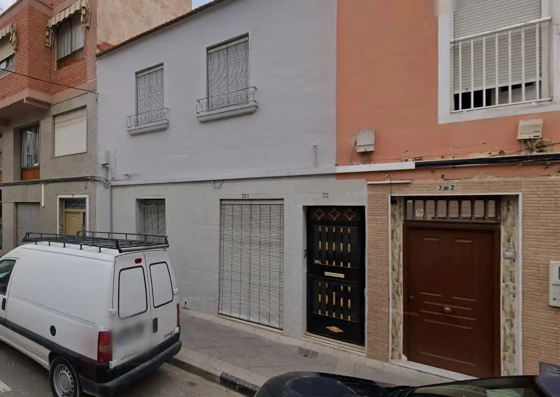 Pis en venda a Carrer Esperidion Porta Requesens 73, imagen 3