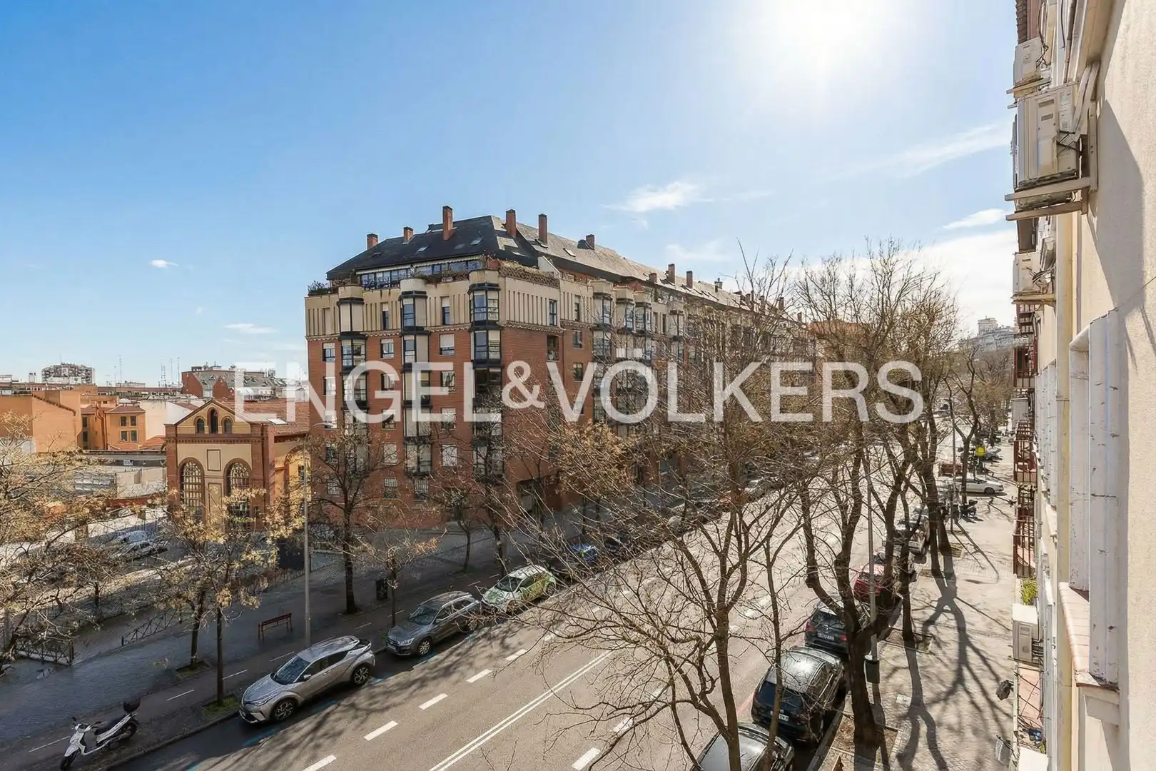 Exterior view of Flat for rent in Madrid  with Air Conditioner, Heating and Private garden