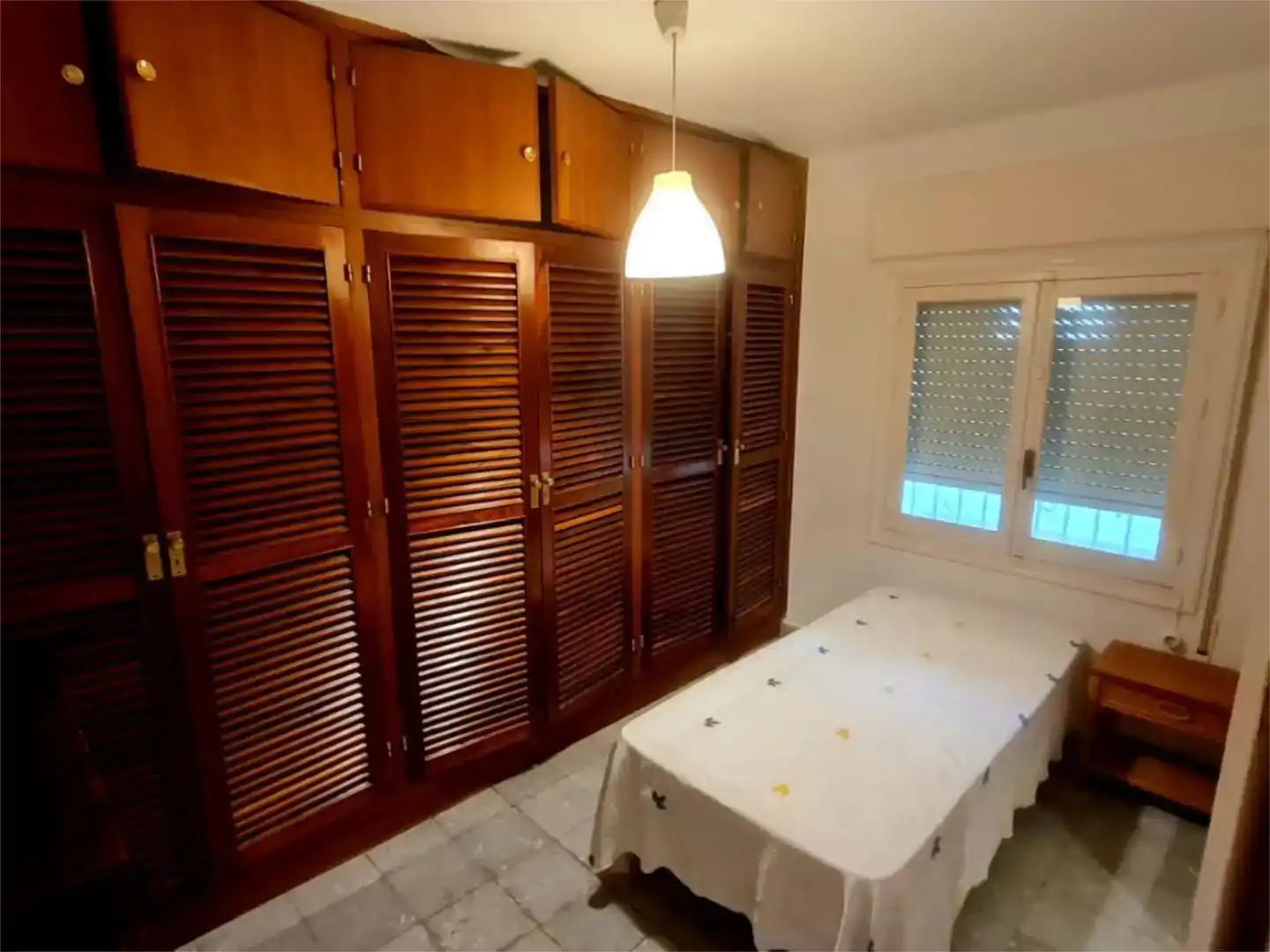 Dormitori de Casa o xalet en venda en Marbella amb Jardí privat i Traster