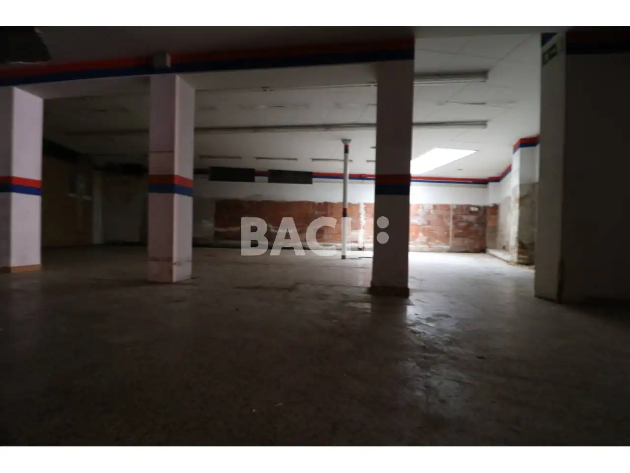 Locale commerciale in affitto a Calle Gurb 21, imagen 8