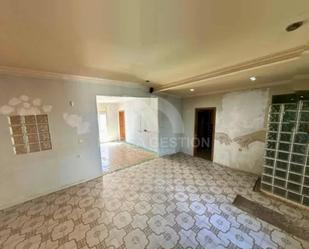Wohnung zum verkauf in Beniarjó mit Klimaanlage, Terrasse und Abstellraum