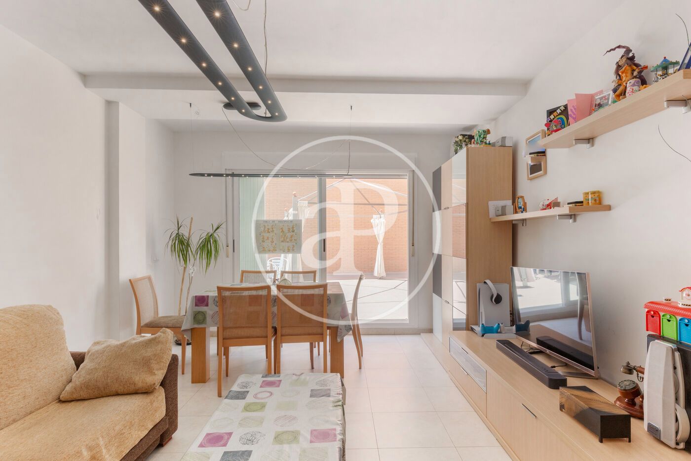 Sala de estar de Piso en venta en Castellón de la Plana / Castelló de la Plana con Aire acondicionado, Calefacción y Terraza