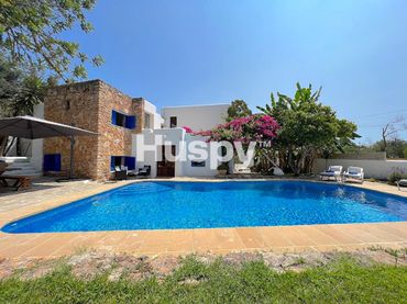 Casa con balcone in vendita a Carrer Guillem De Montgri