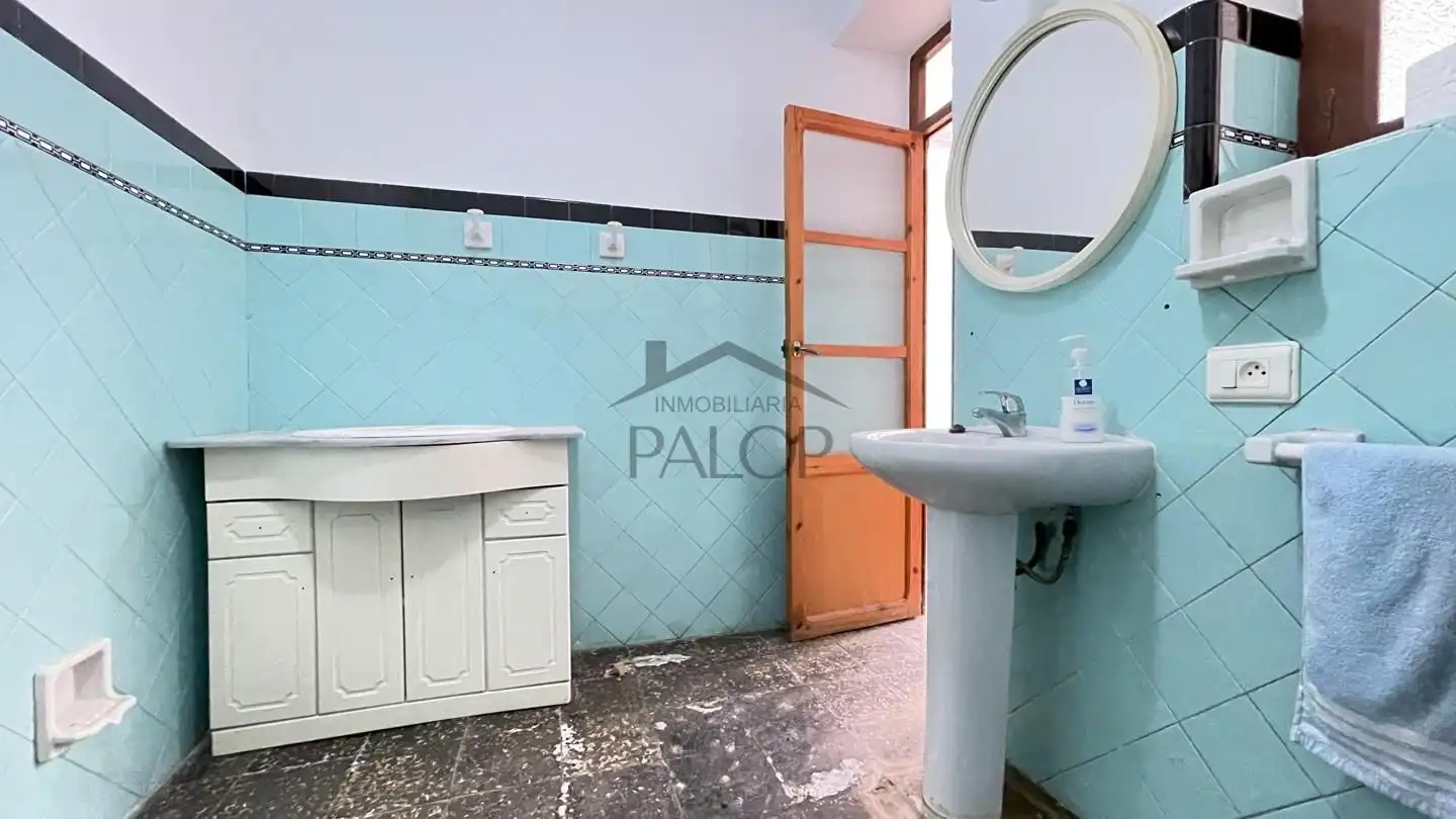 Badezimmer von Erdgeschoss zum Verkauf in Carcaixent