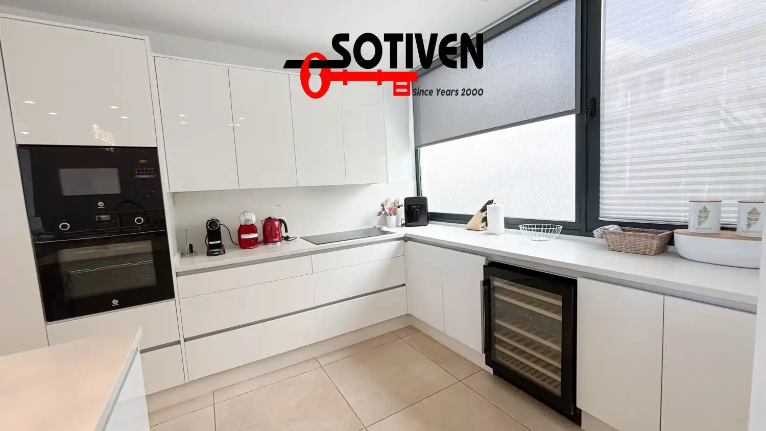 Cocina de Casa o chalet en venta en Adeje con Jardín privado, Terraza y Piscina