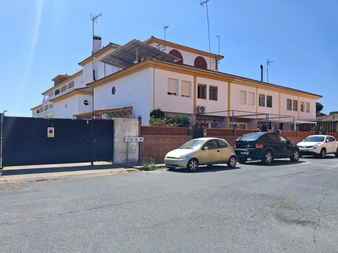Vista exterior de Casa adosada en venta en Mazagón con Trastero