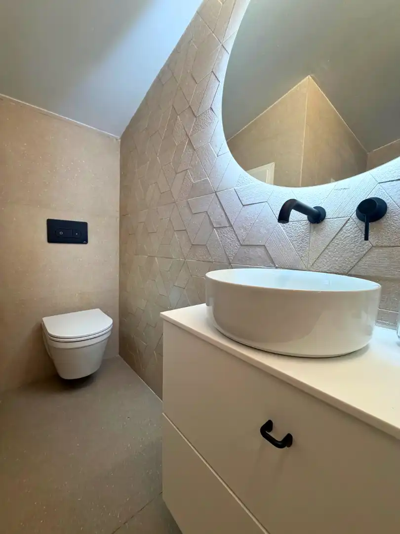 Baño de Piso en venta en Oviedo  con Calefacción, Parquet y Terraza