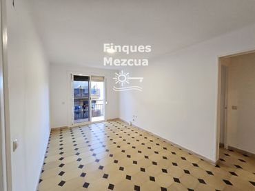 Pis en venda a Mig Del-Planas