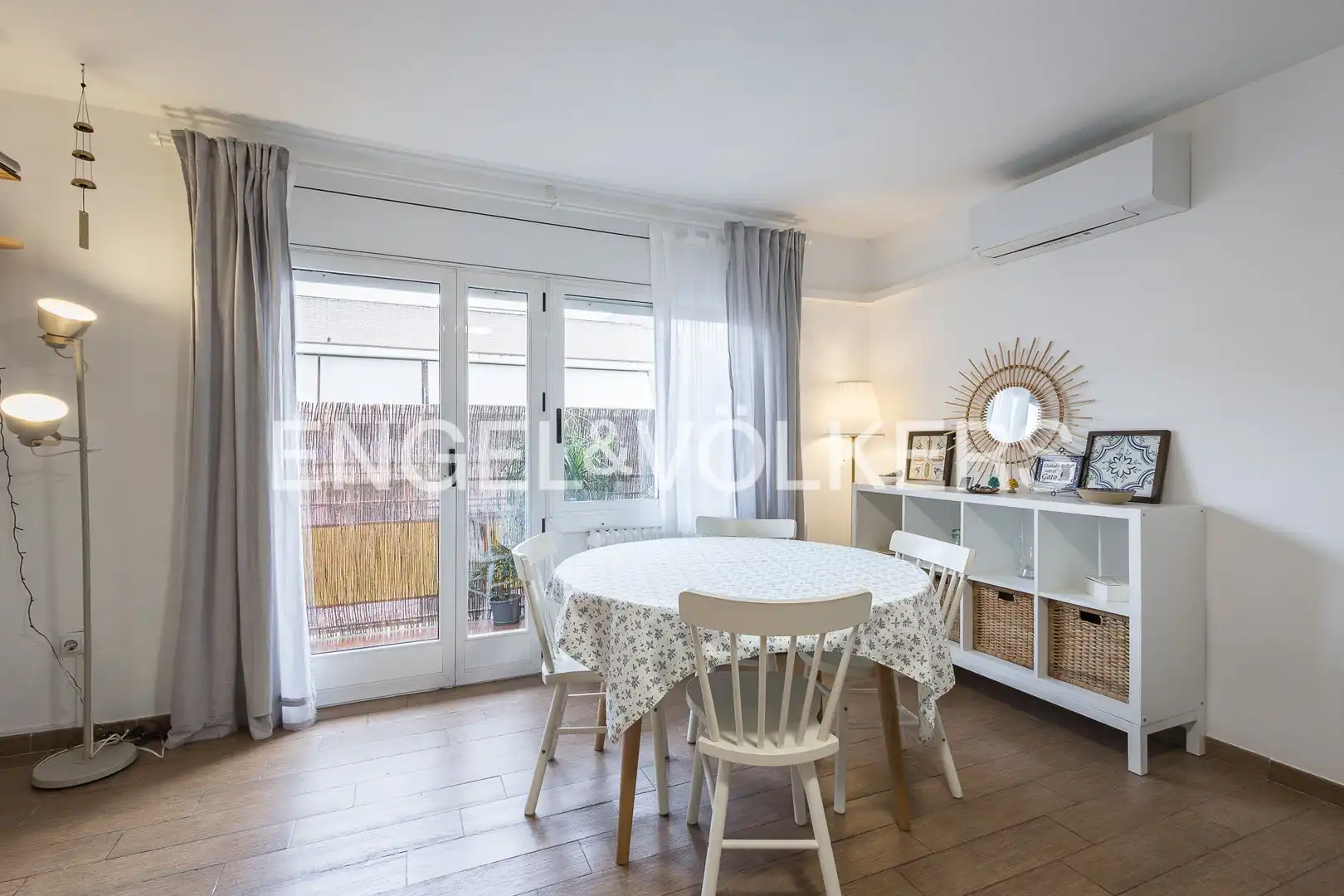 Piso con terraza en venta en Centre - Cordelles, imagen 7