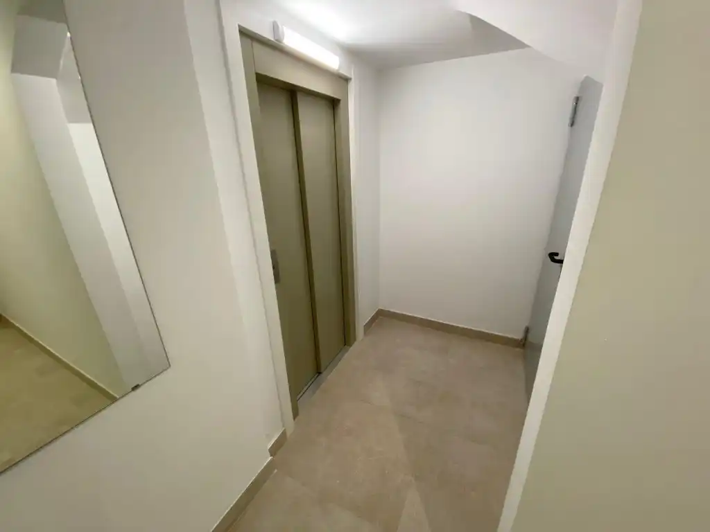 Gewerbefläche zur Miete in Calle Magistrat Saura, imagen 17