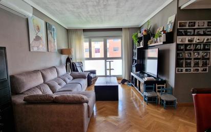 Living room of Flat for sale in San Sebastián de los Reyes  with Air Conditioner