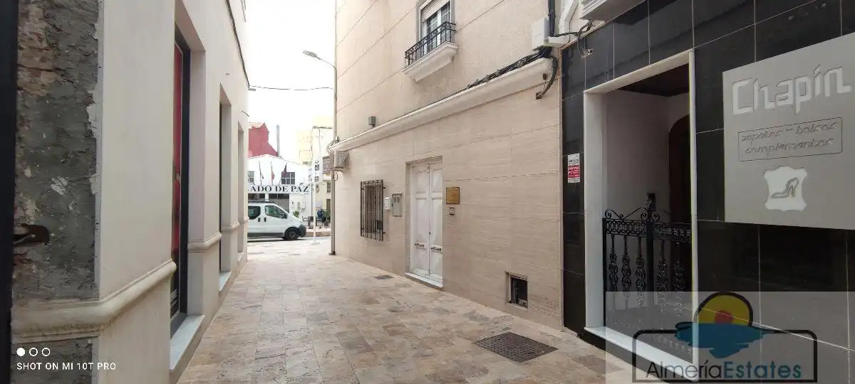 Local comercial de lloguer a Albox, imagen 2