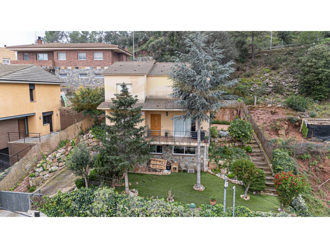 Garden of House or chalet for sale in Corbera de Llobregat  with Air Conditioner, Heating and Private garden