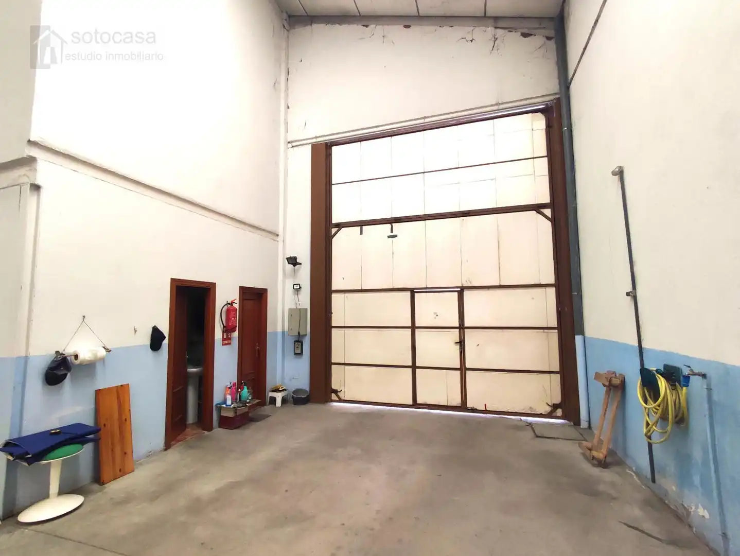 Nau industrial en venda a LOS ROSALES, imagen 3
