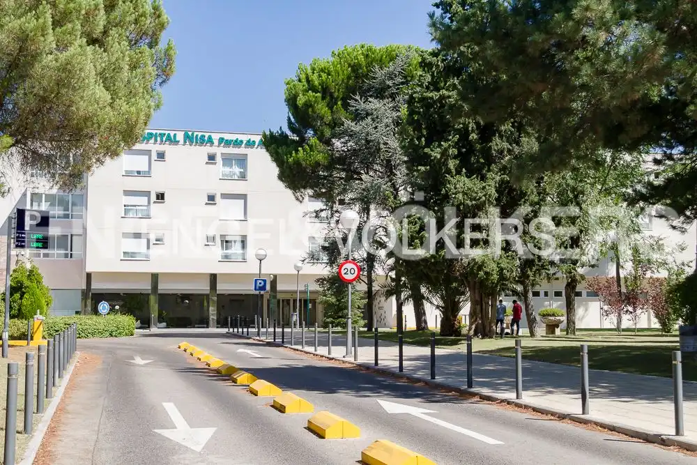 Exterior view of Apartments for rent in Madrid  with Air Conditioner, Heating and Private garden