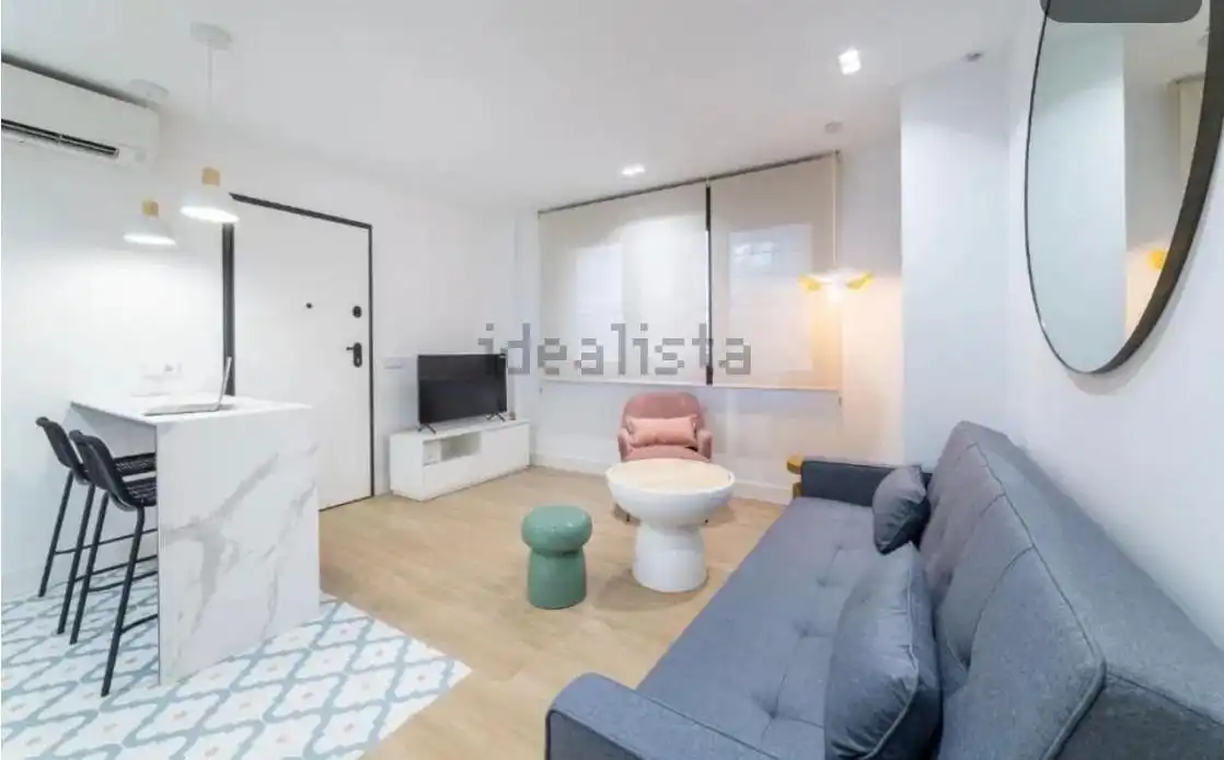 Vista exterior de Apartament en venda en Almería
